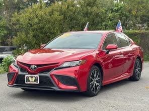 Toyota Camry SE AWD