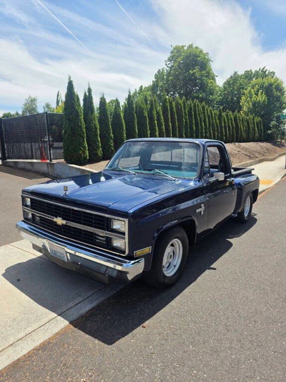 1983 Chevrolet C/K 10 Silverado RWD