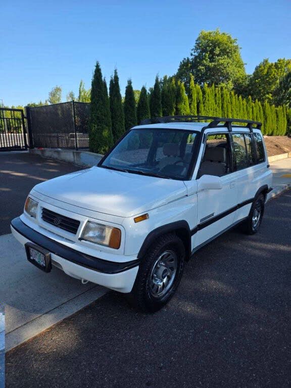 1992 Suzuki Sidekick JLX 4-Door 4WD