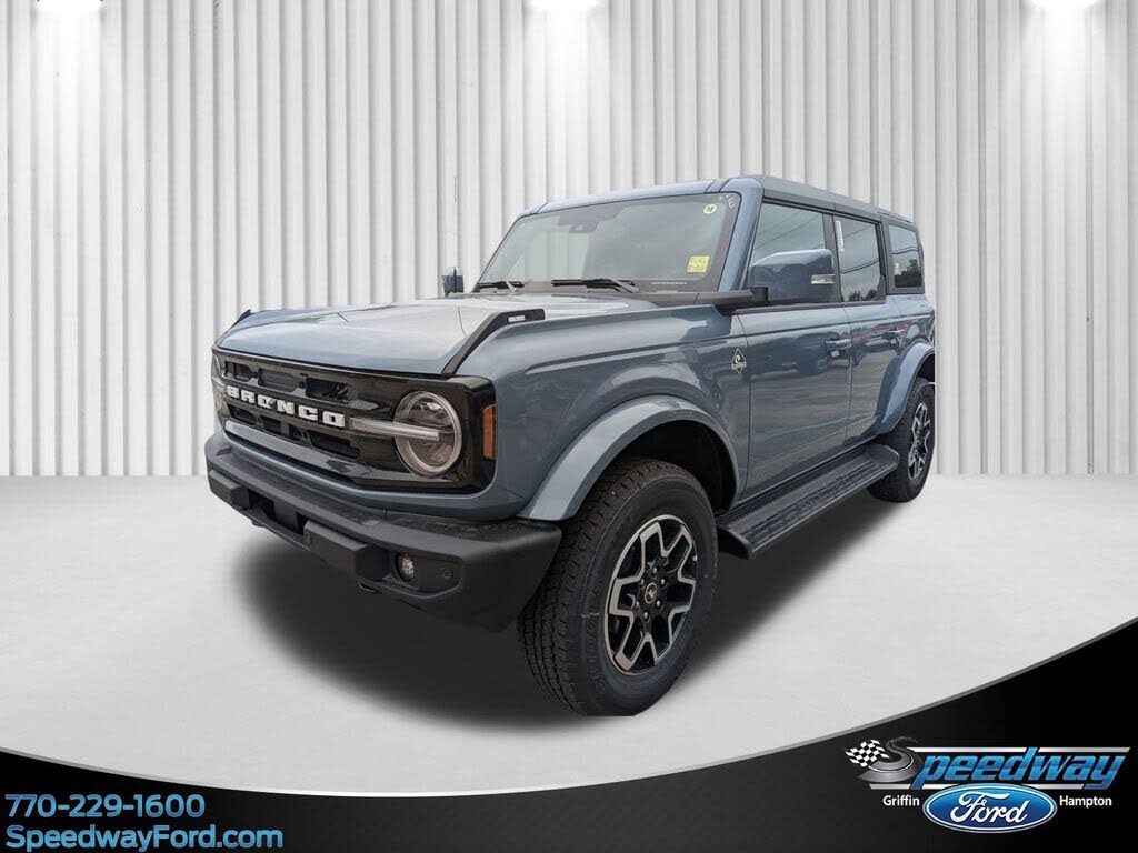 2025 Ford Bronco Outer Banks 4-Door 4WD