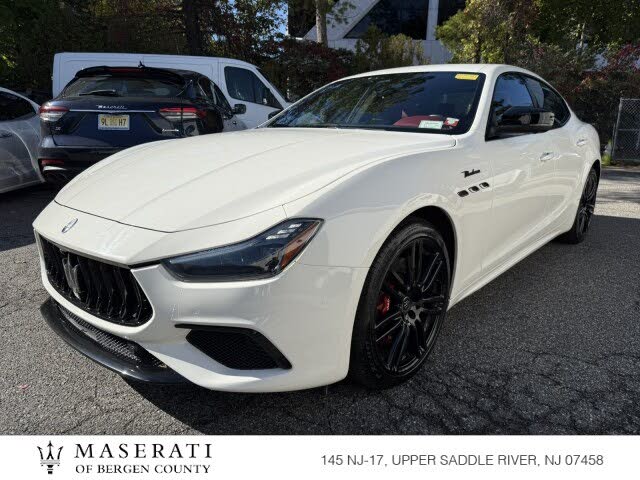 2022 Maserati Ghibli Modena Q4 AWD
