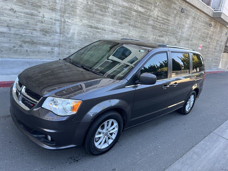 2019 Dodge Grand Caravan SXT FWD