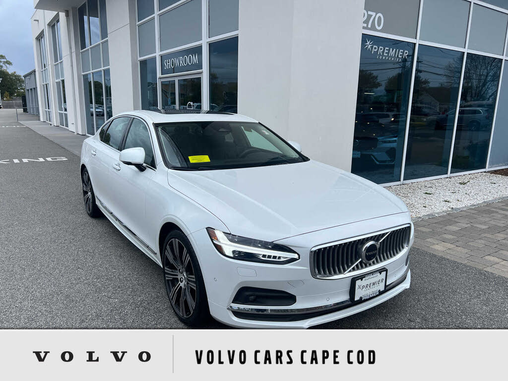 2022 Volvo S90 B6 Inscription AWD