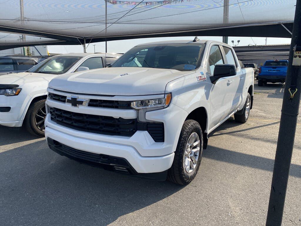 2023 Chevrolet Silverado 1500 RST Crew Cab 4WD