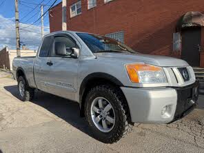 Nissan Titan XE King Cab 4WD