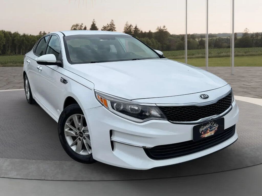 2017 Kia Optima LX