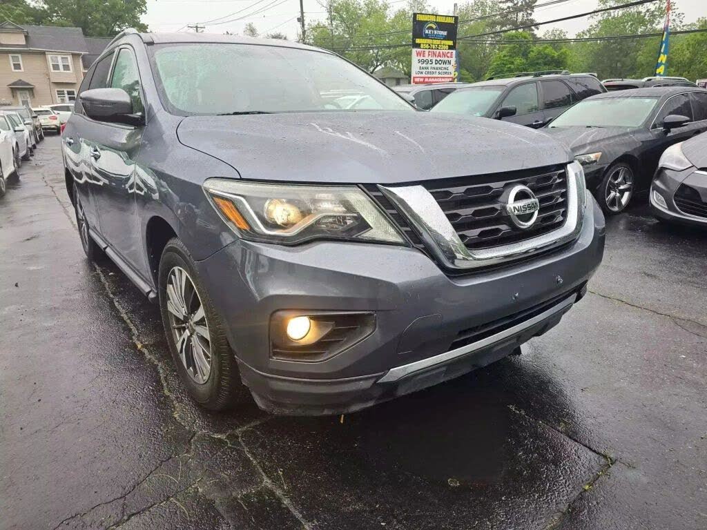 2019 Nissan Pathfinder SV 4WD