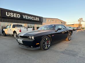 Dodge Challenger SRT8 RWD