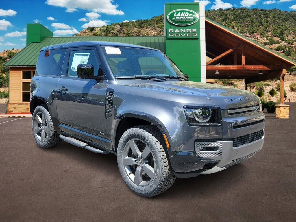 2025 Land Rover Defender 90 V8 AWD