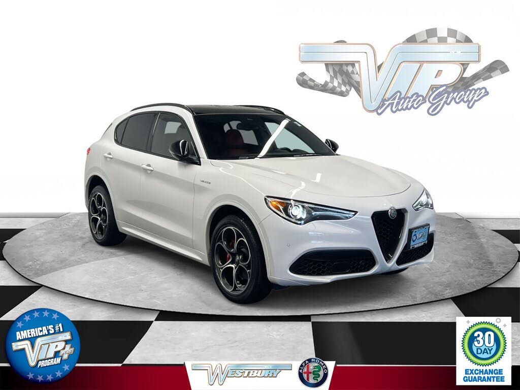 2022 Alfa Romeo Stelvio Veloce AWD