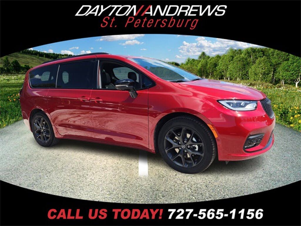 2026 Chrysler Pacifica Limited FWD
