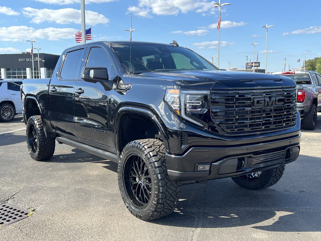 2026 GMC Sierra 1500 Denali Crew Cab 4WD