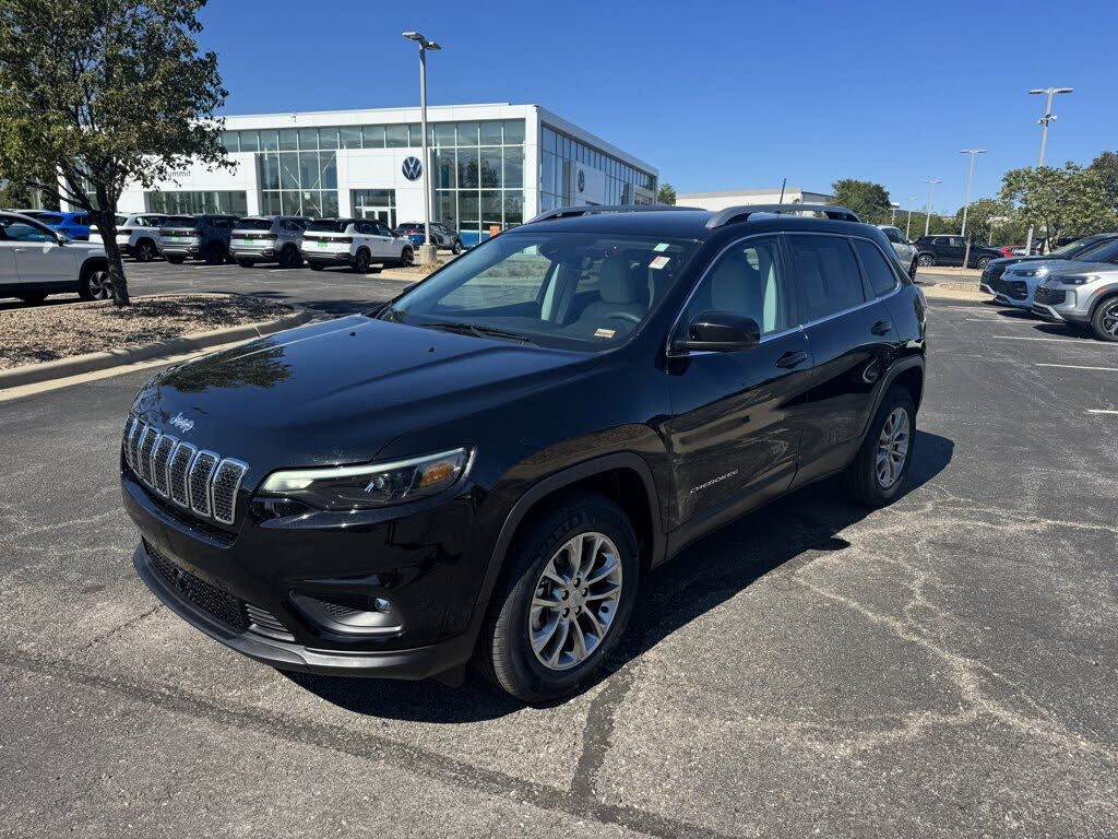 2021 Jeep Cherokee Latitude Lux 4WD