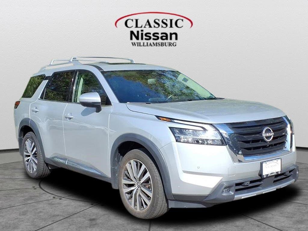 2022 Nissan Pathfinder Platinum 4WD