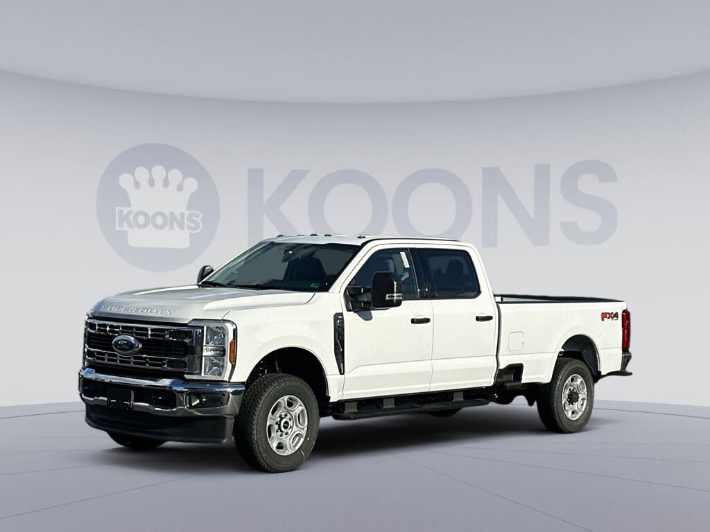 2026 Ford F-250 Super Duty XLT Crew Cab 4WD