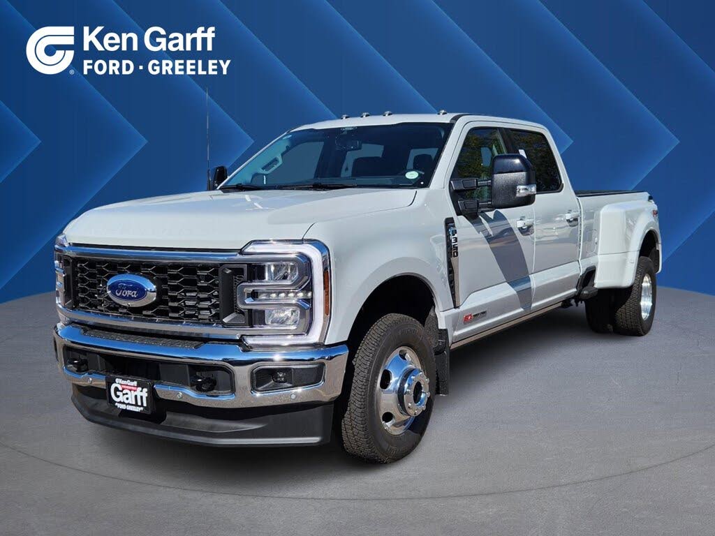 2025 Ford F-350 Super Duty Lariat Crew Cab LB DRW 4WD