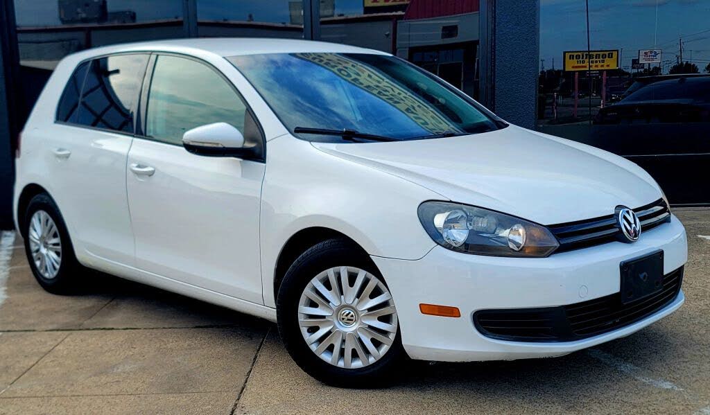 2014 Volkswagen Golf 2.5L PZEV FWD