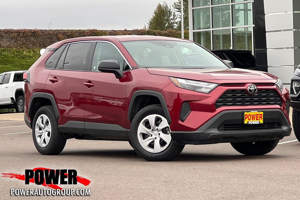 2024 Toyota RAV4 LE AWD