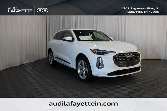 2025 Audi Q5 quattro Premium Plus 40 TFSI