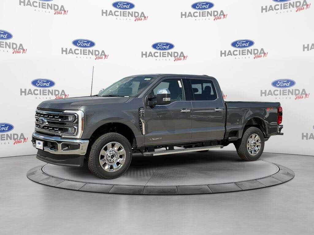 2025 Ford F-250 Super Duty Lariat Crew Cab 4WD