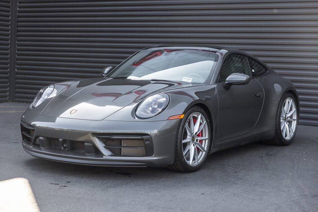 2024 Porsche 911 Carrera GTS Coupe RWD