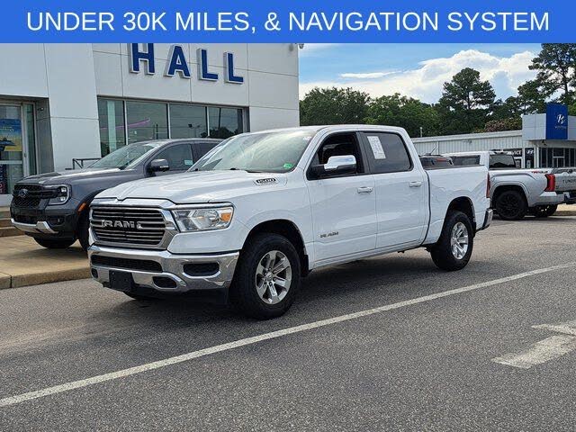 2024 RAM 1500 Laramie Crew Cab 4WD