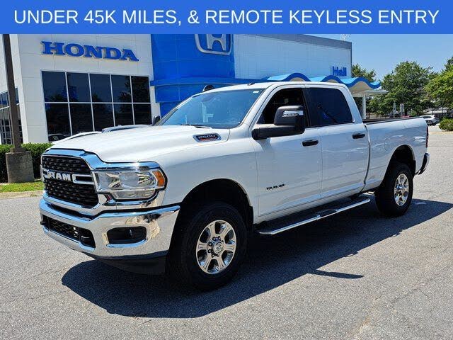 2024 RAM 2500 Big Horn Crew Cab 4WD
