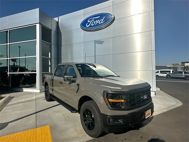 2025 Ford F-150 STX 4dr SuperCrew 4WD