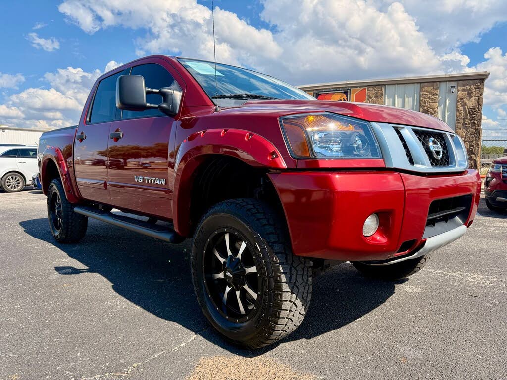 2014 Nissan Titan PRO-4X Crew Cab 4WD