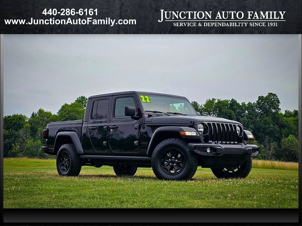 2022 Jeep Gladiator Willys Crew Cab 4WD
