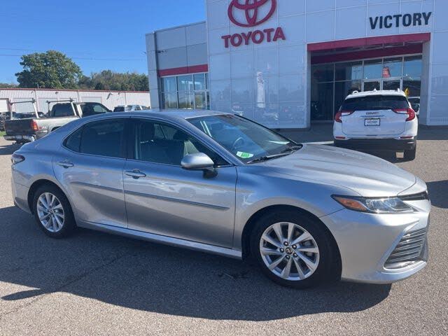 2023 Toyota Camry LE FWD