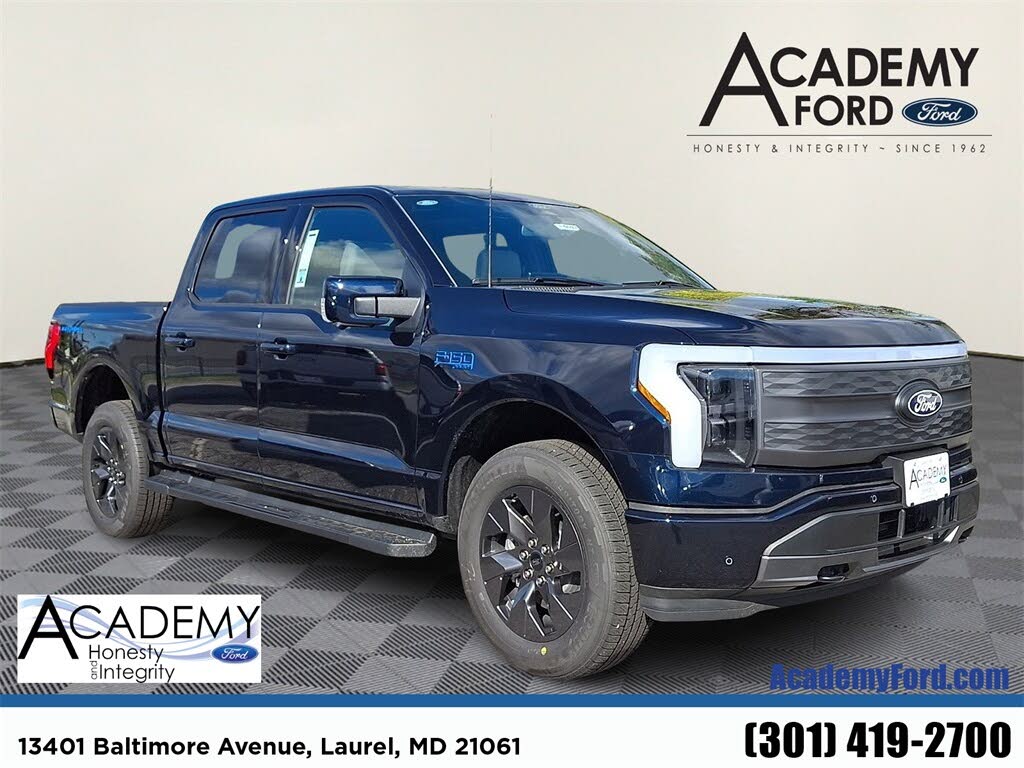2025 Ford F-150 Lightning Lariat SuperCrew AWD