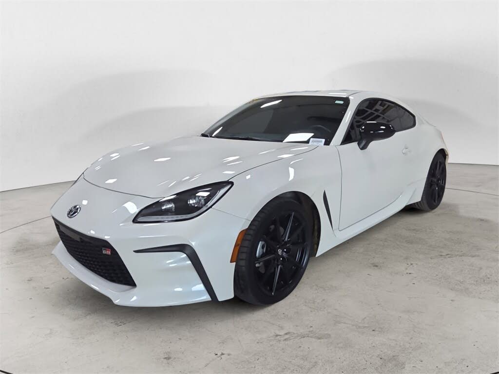 2024 Toyota GR86 Premium RWD