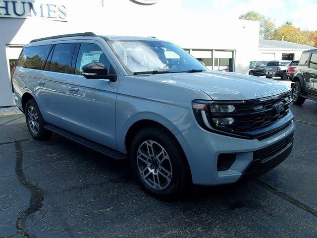2025 Ford Expedition MAX Active 4WD