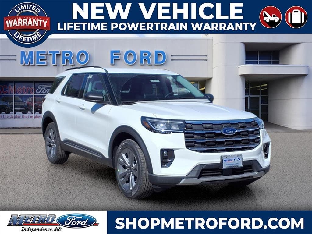 2025 Ford Explorer Active AWD