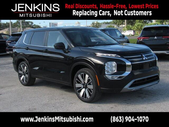 2025 Mitsubishi Outlander SE FWD