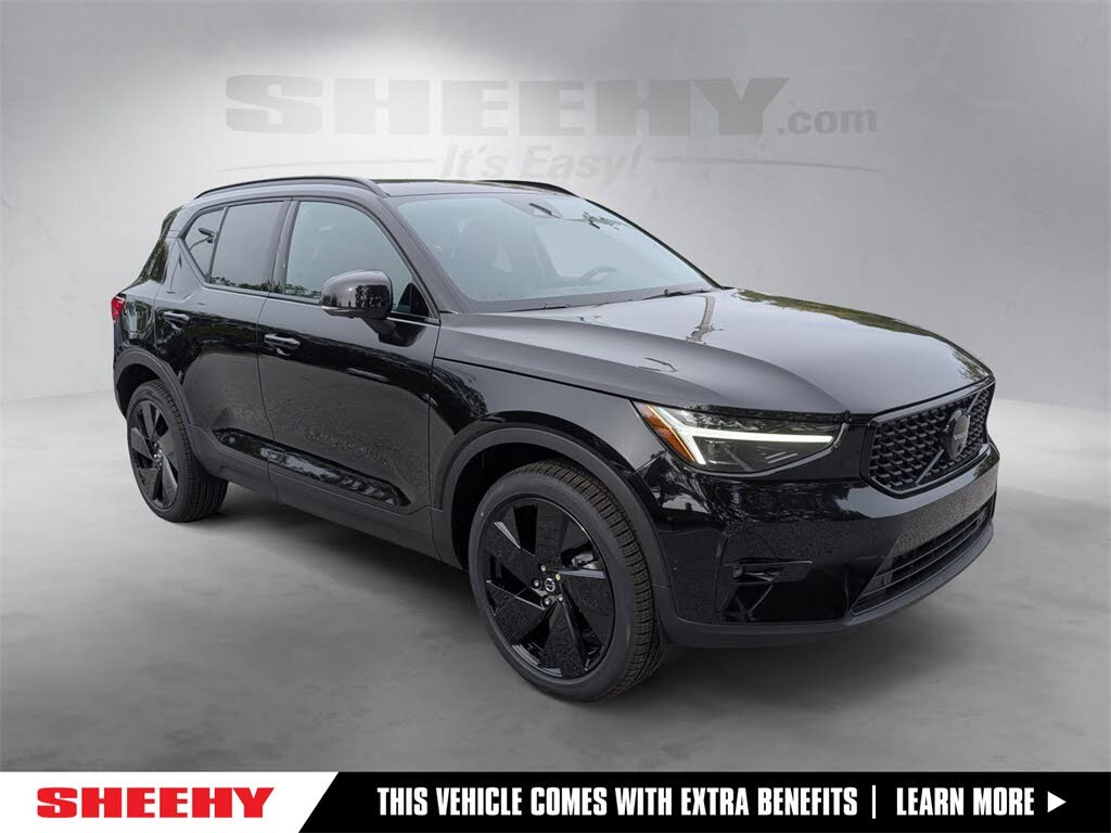 2026 Volvo XC40 B5 Ultra Black Edition AWD