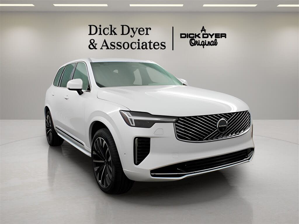 2026 Volvo XC90 B6 Ultra 7-Passenger AWD