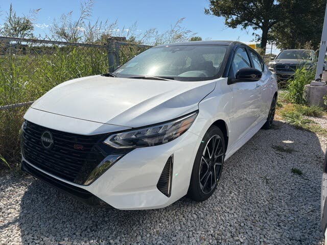2025 Nissan Sentra SR FWD