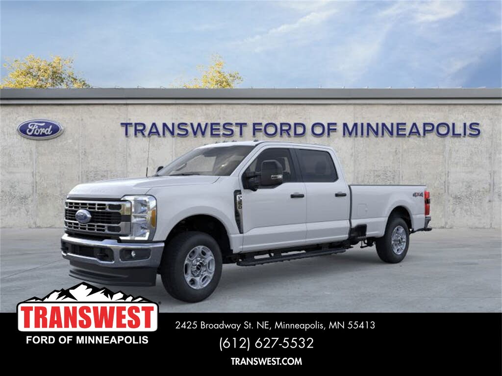 2026 Ford F-350 Super Duty XLT Crew Cab 4WD