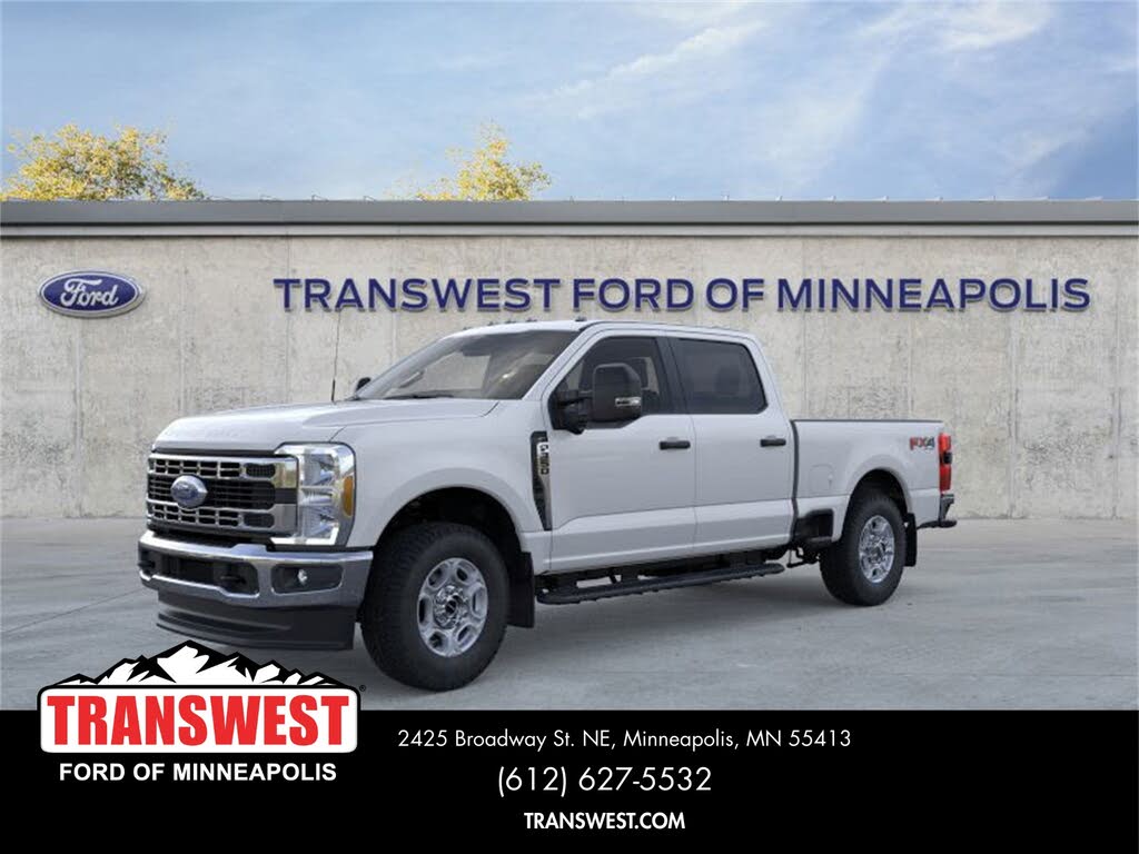 2026 Ford F-350 Super Duty XLT Crew Cab 4WD