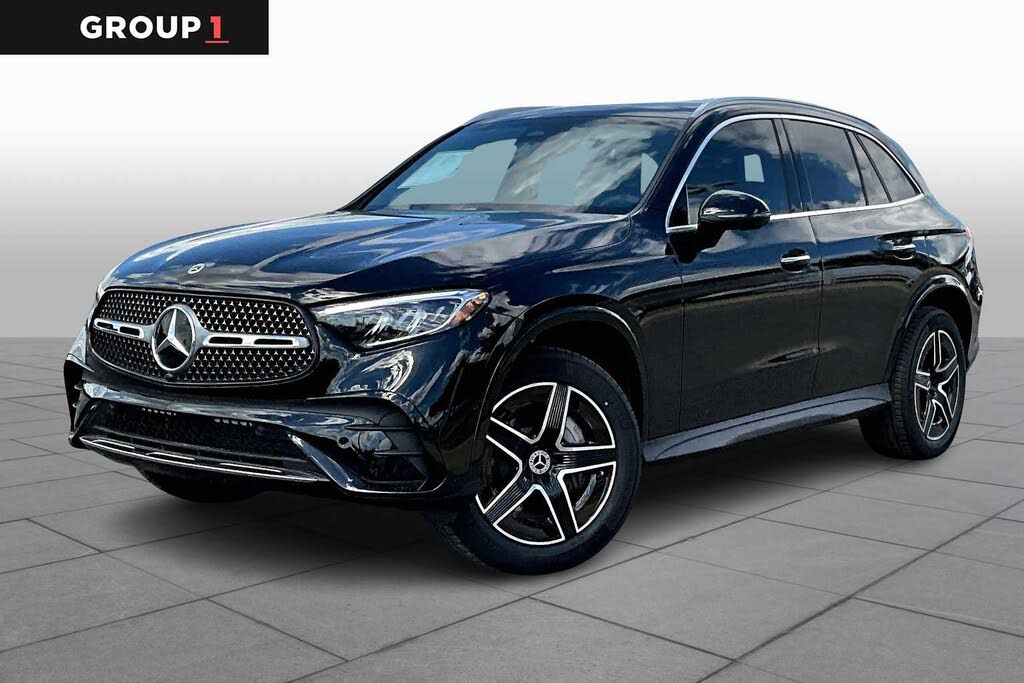 2026 Mercedes-Benz GLC 300 RWD