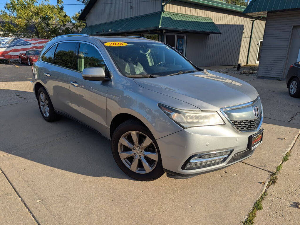 2016 Acura MDX SH-AWD with Advance and Entertainment Package