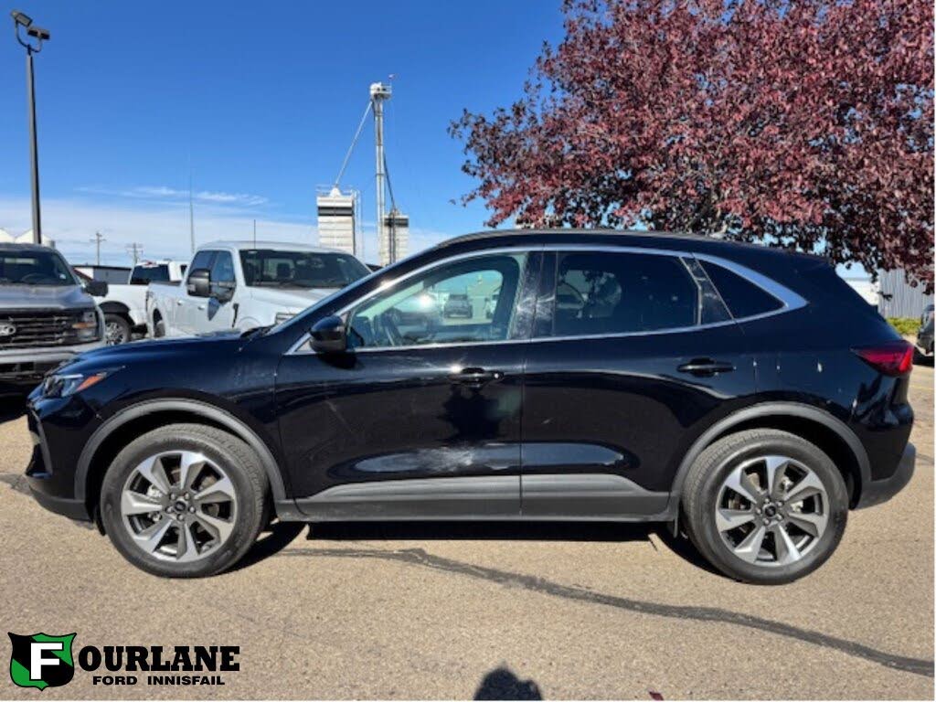 2025 Ford Escape Platinum AWD