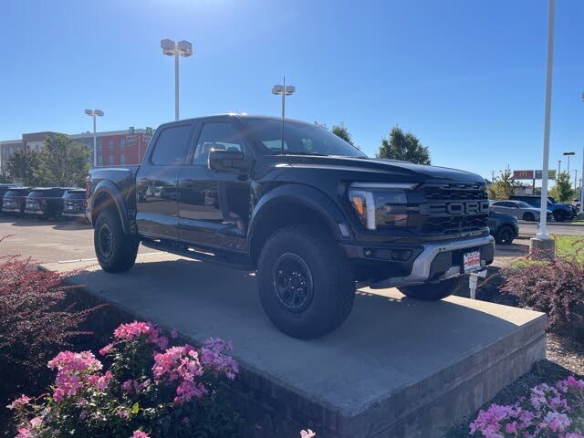 2025 Ford F-150 Raptor SuperCrew 4WD