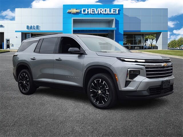 2026 Chevrolet Traverse LT FWD