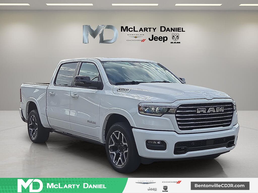 2026 RAM 1500 Laramie Crew Cab 4WD