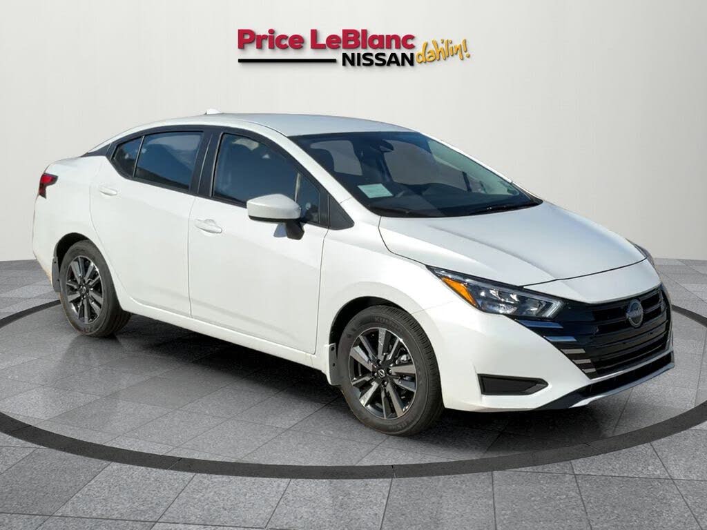 2025 Nissan Versa SV FWD
