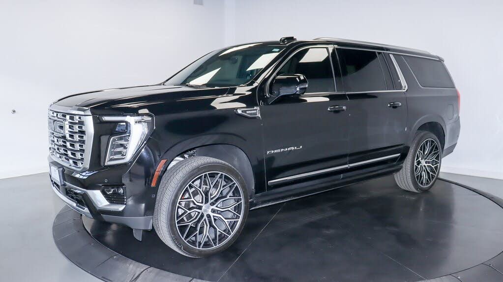 2025 GMC Yukon XL Denali 4WD
