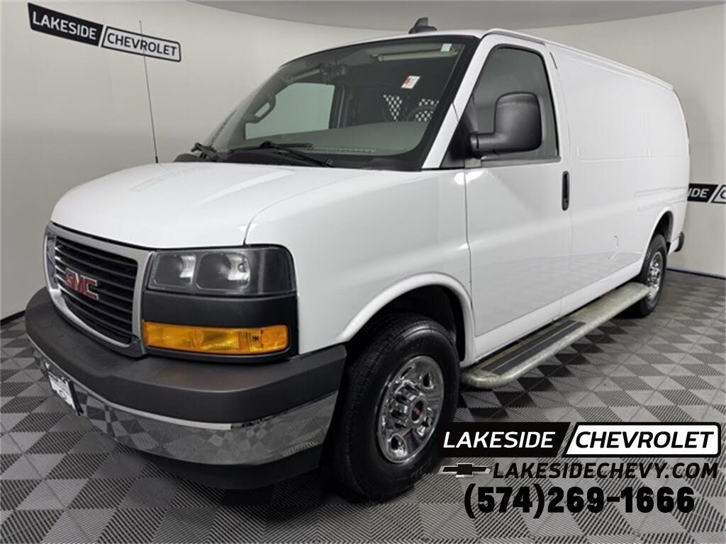 2023 GMC Savana Cargo 2500 RWD